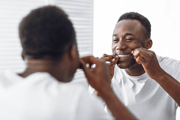 General Dentistry: The Do’s and Don’ts of Flossing from Ortega Dental Care in San Juan Capistrano, CA